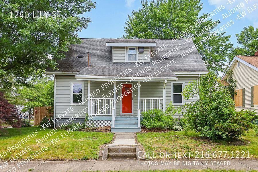 1st image of 1240 Lily St