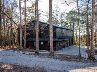 153 Passion Play Rd, Eureka Springs, AR 72632