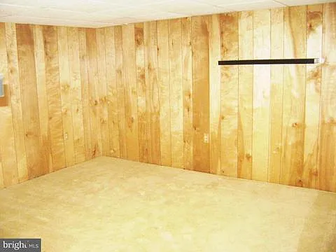 806 Whitpain Hls — Photo 3