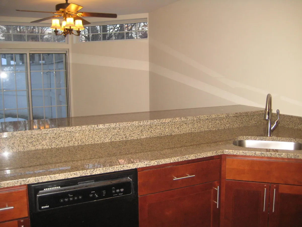 Building Photo - 31 Winding Brook Dr