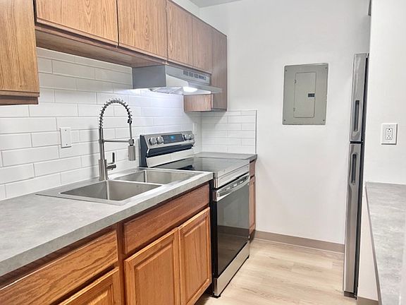 2nd image of 2569 Romig Rd #2561-05