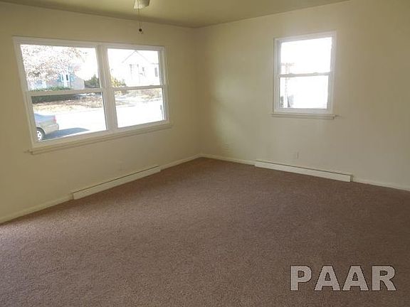 3rd image of 3422 N Missouri Ave