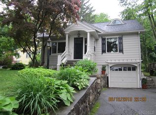 28 Manchester Dr, Mount Kisco, NY 10549