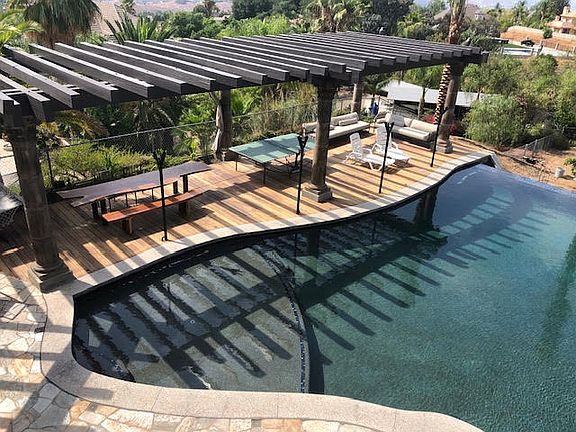 Shared pool & pool deck