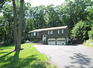 37 Swamp Rd, Newtown, CT 06470