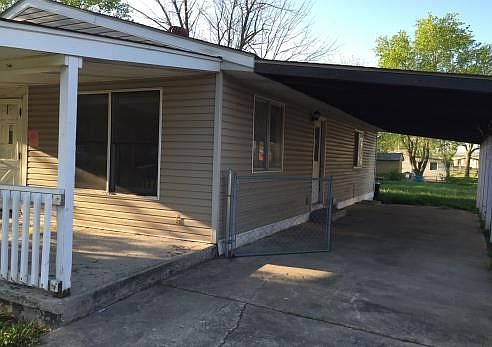 2nd image of 3018 Hoylake Ct
