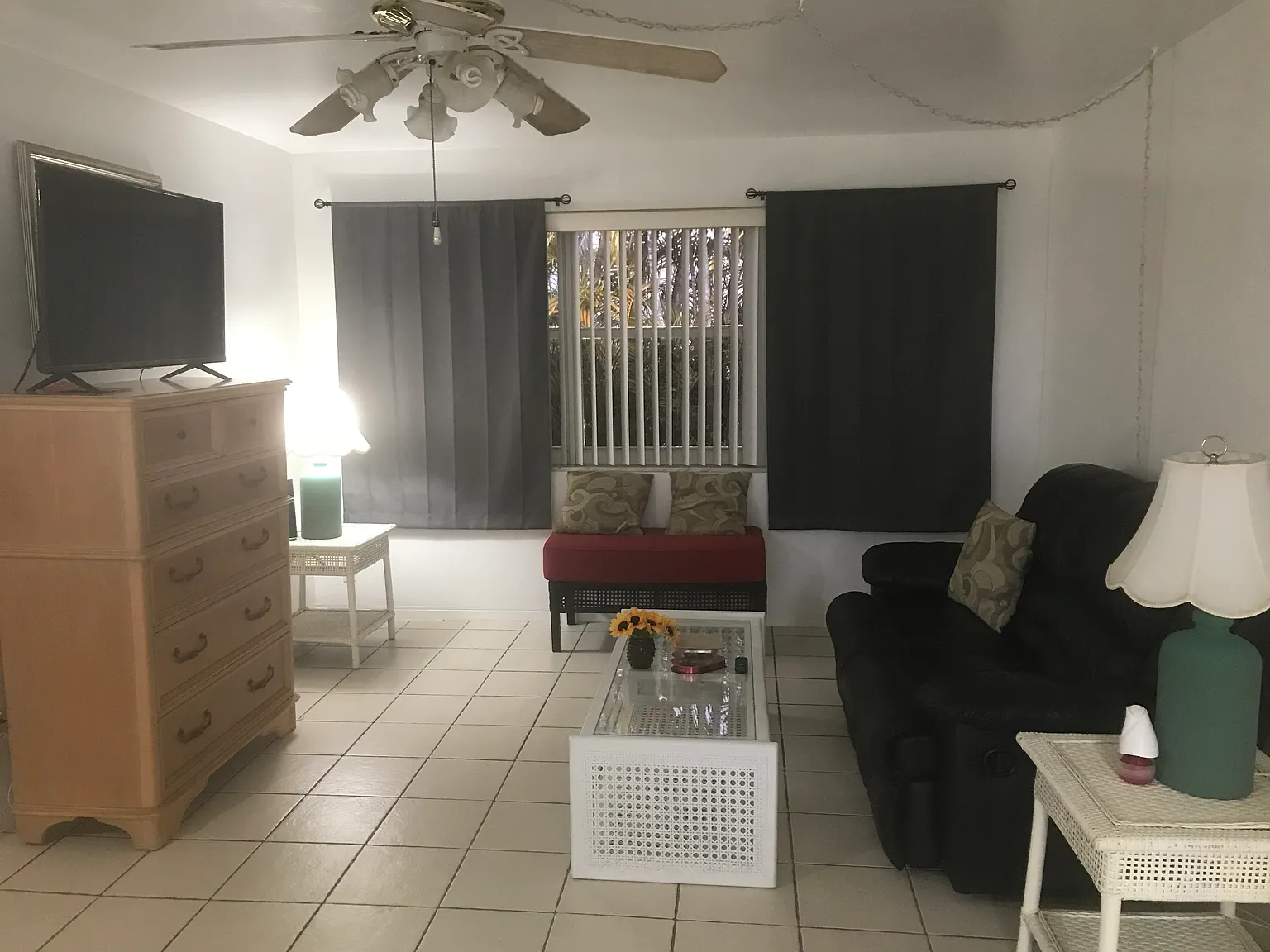 1 bed, 700 sqft, $2,500 — Photo 3