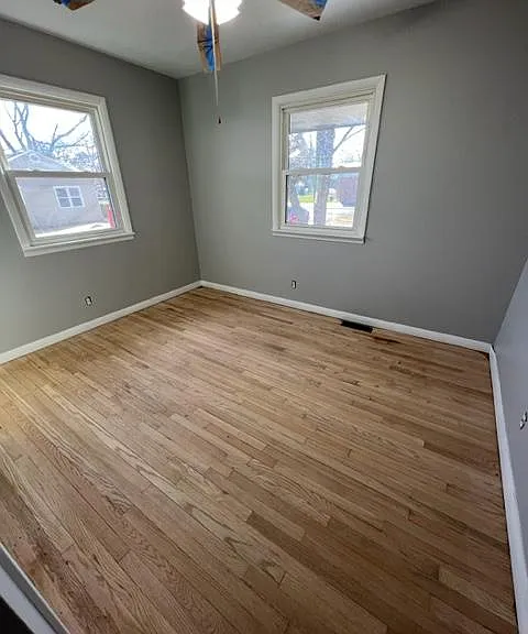202 Hickory St — Photo 3