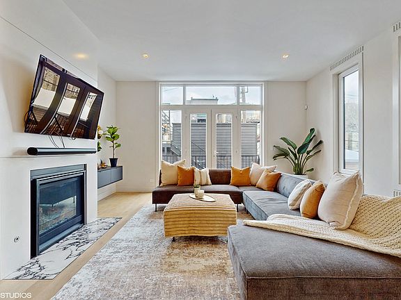 4th image of 2713 N Campbell Ave