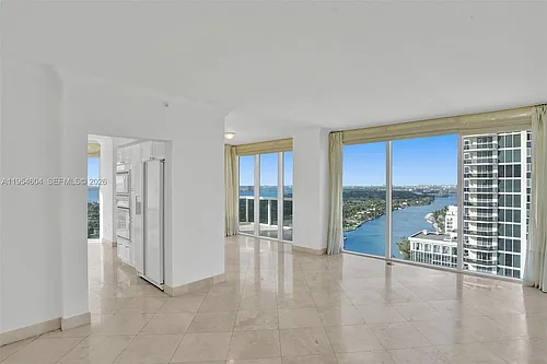 4775 Collins Ave #3007 Photo 1
