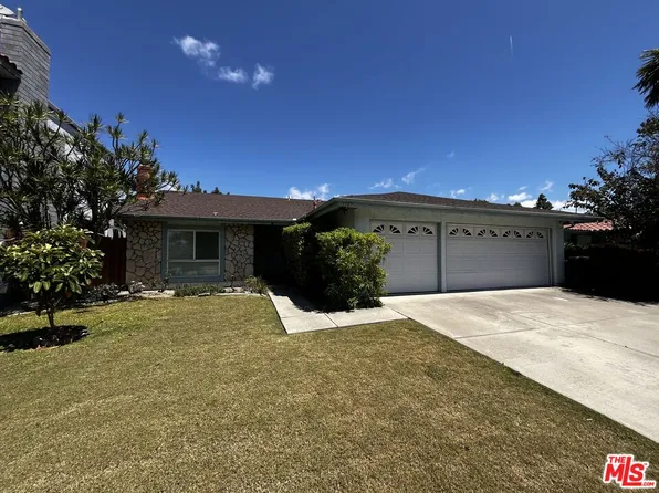 3267 Turlock Dr, Costa Mesa, CA 92626