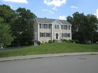 21 Cart Path Rd, Dracut, MA 01826