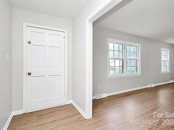 3rd image of 6607 Crab Orchard Ct