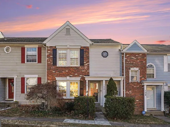 106 Kings Crest Dr, Stafford, VA 22554