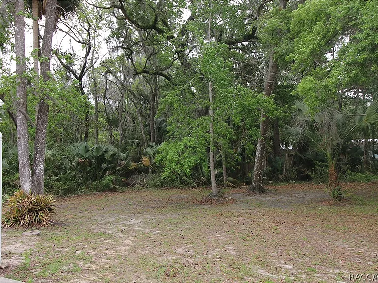 1950 NW 12th Ave #B — Photo 21