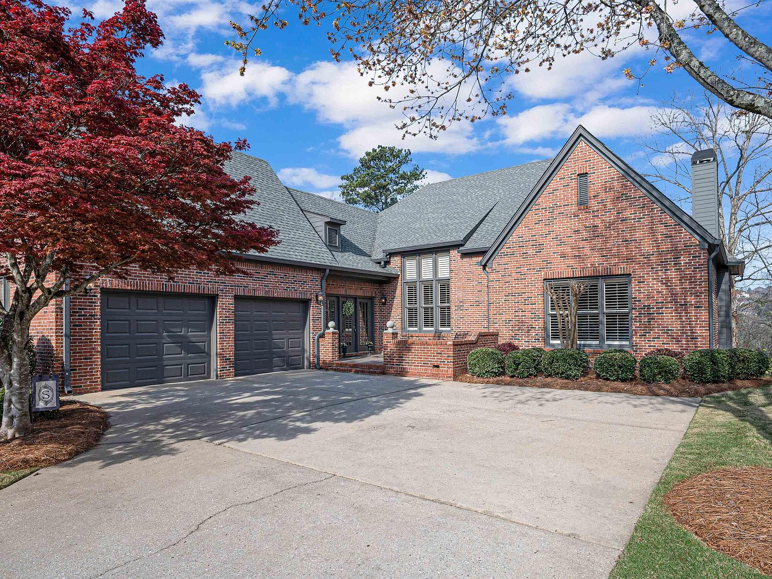 5683 Chestnut Trce, Hoover, AL 35244 Zillow