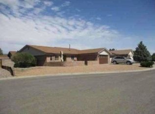10409 Peno Pl NW, Albuquerque, NM 87114