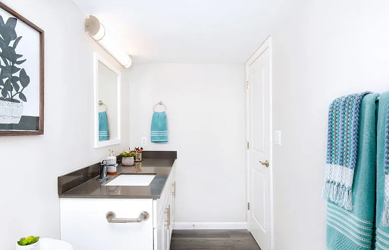 Retreat at Riverbend Apartment Homes — Photo 17