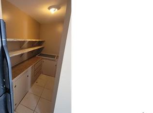 1308 E Main St FLOOR 2, Waterbury, CT 06705