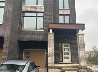43 Queenpost Dr, Brampton, ON