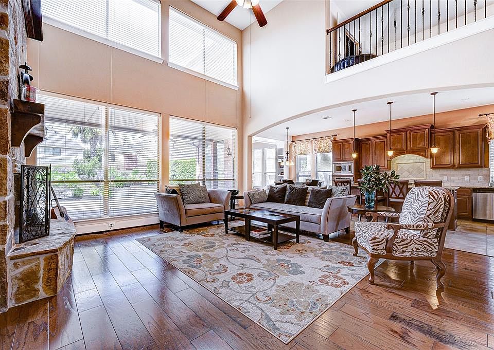 2nd image of 5722 Dillon Creek Ln