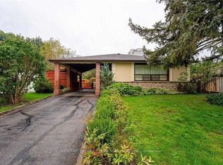7 Ennismore Pl, Toronto, ON M2J 1Z9