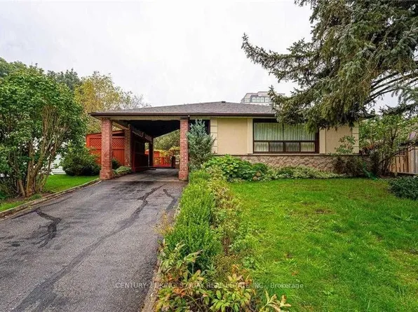 7 Ennismore Pl, Toronto, ON M2J 1Z9