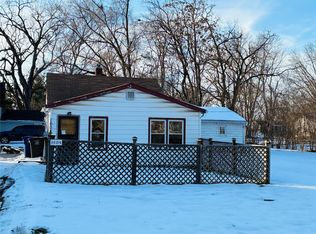1604 E 29th St, Des Moines, IA 50317