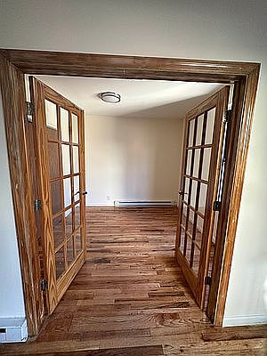 5th image of 124 E 107th St APT 26