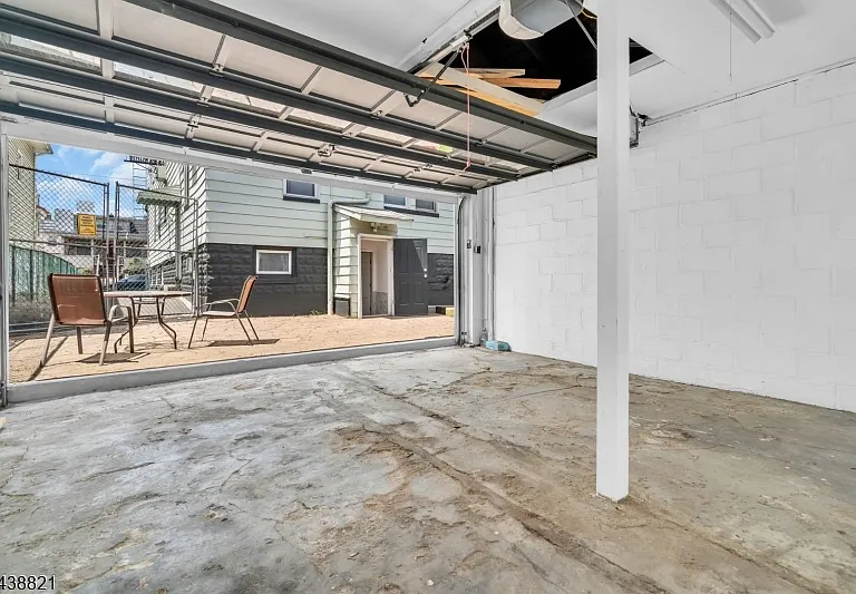 206 Highland Ave #1 — Photo 17