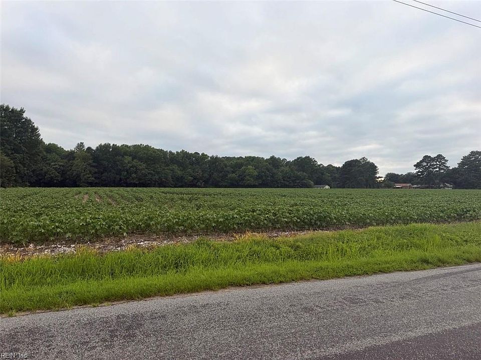 1st image of 19 Longstreet Ln