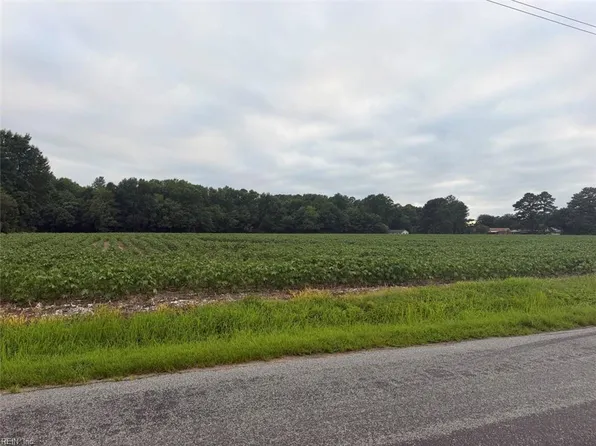 19 Longstreet Ln, Suffolk, VA 23437
