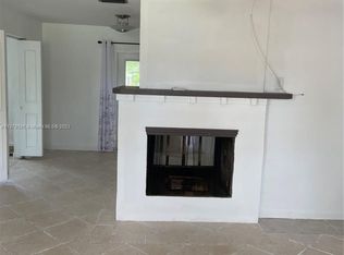 2349 NE 9th St, Pompano Beach, FL 33062