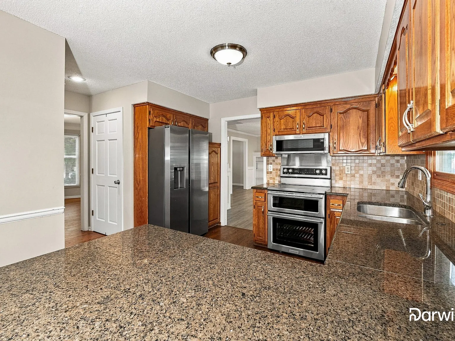 4 bed, 2.5 bath, 3034 sqft, $2,795 — Photo 3
