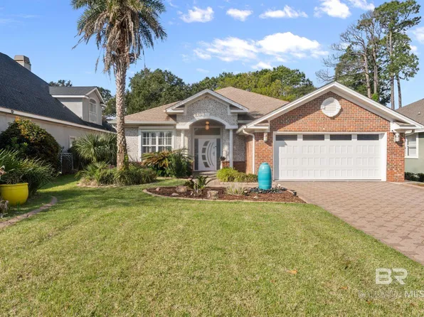 105 Lagoon Dr, Gulf Shores, AL 36542