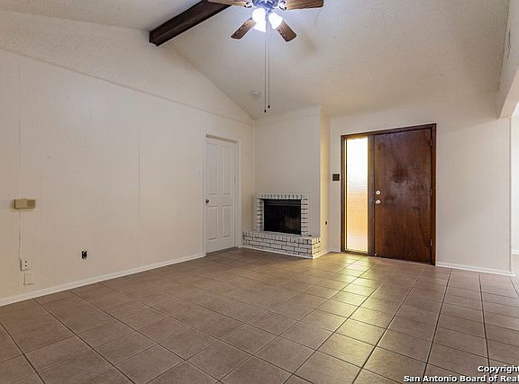 3rd image of 4635 Guadalajara Dr