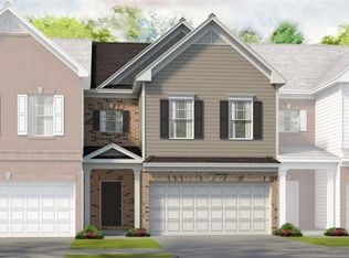 6221 Thorncrest Dr, Tucker, GA 30084