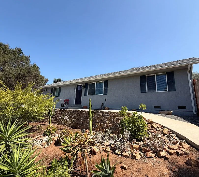 1564 York Dr