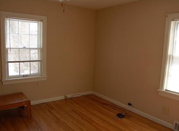 5th image of 5125 Carvel Ave