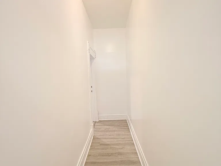 1444 N Talman Ave #1 — Photo 8