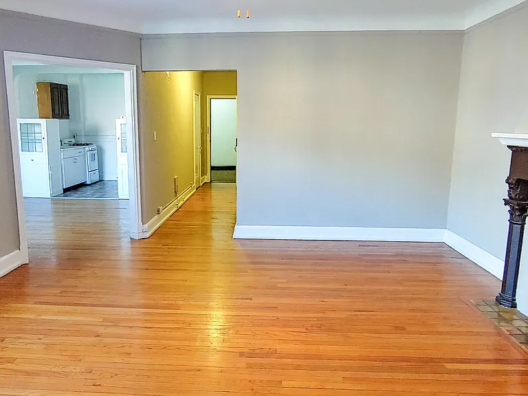 10507 Lake Ave — Photo 1