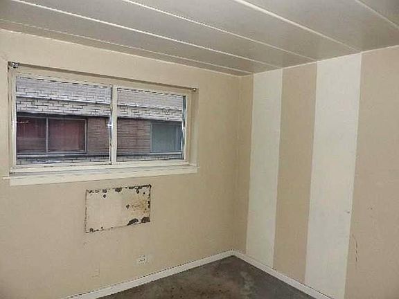 5th image of 12546 Fairview Ave APT 1C