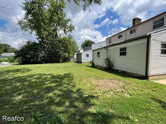 4th image of 341 S Napoleon Ave