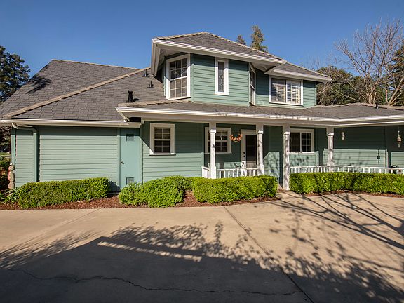 4th image of 3900 W Allen Court