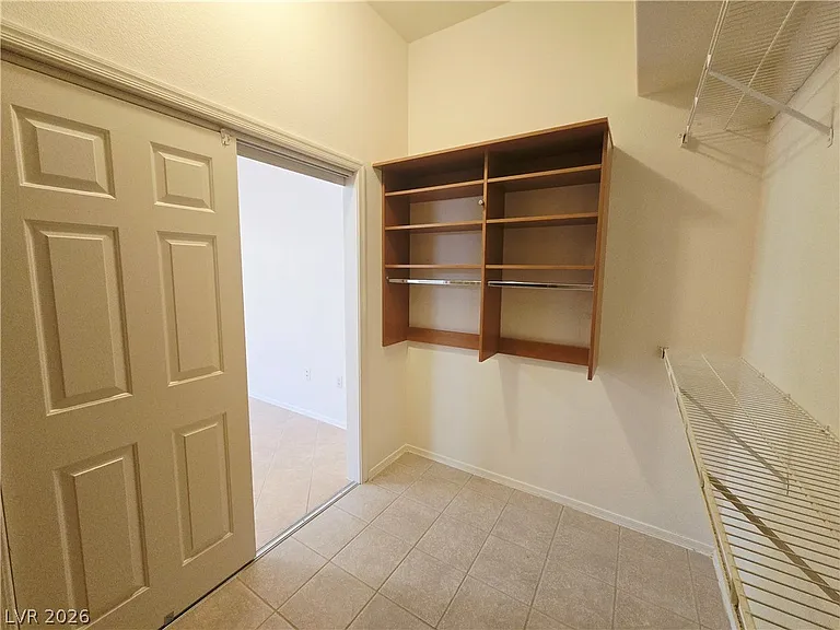 10309 Longwood Dr — Photo 17
