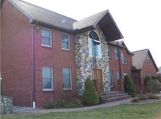 934 River Point Dr, Montgomery, NY 12549