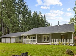 23921 Muddy Ln, Sandy, OR 97055