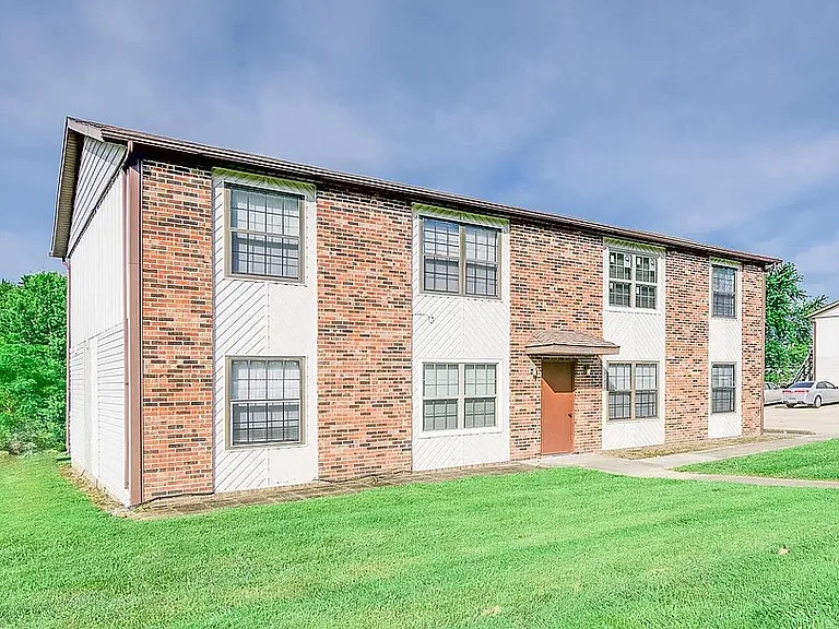 5117 S Brooks Dr #A — Photo 1