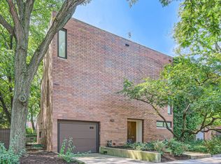1125 E 53rd St, Chicago, IL