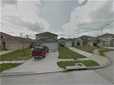 1st image of 2843 Oakland Brook St